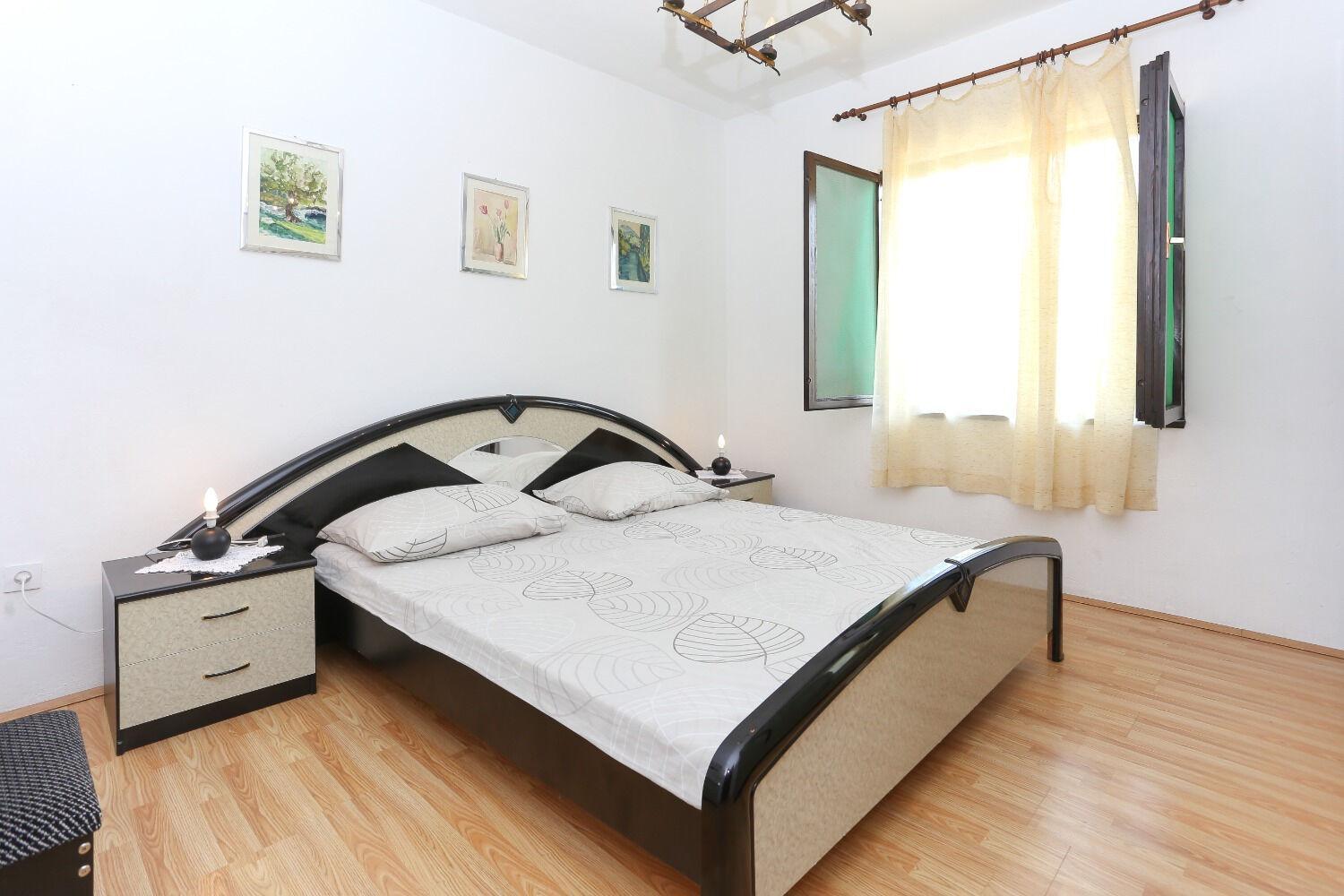 Holiday Home Marcelo-With Terrace Vinisce Luaran gambar